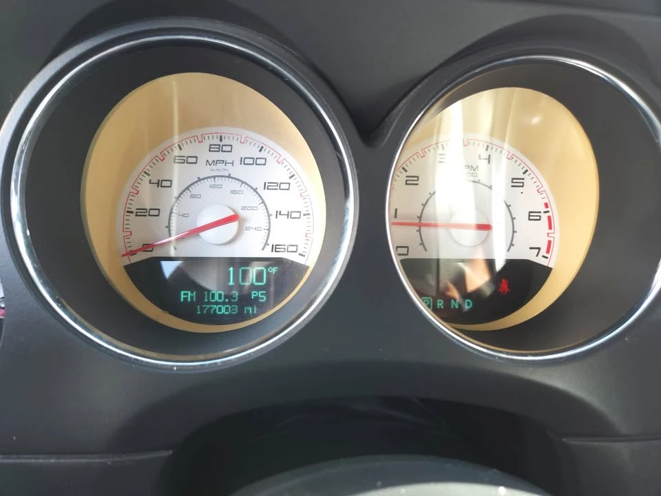2013 Dodge Challenger 3rd Gen - Image 15 of 20