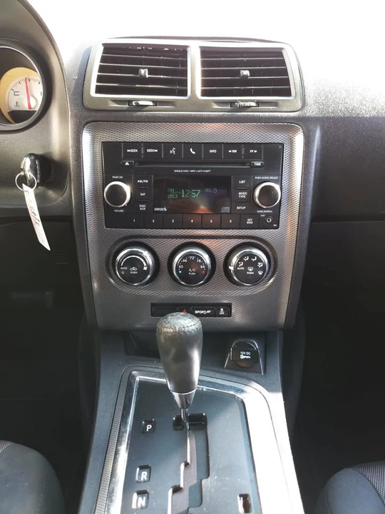 2013 Dodge Challenger 3rd Gen - Image 14 of 20