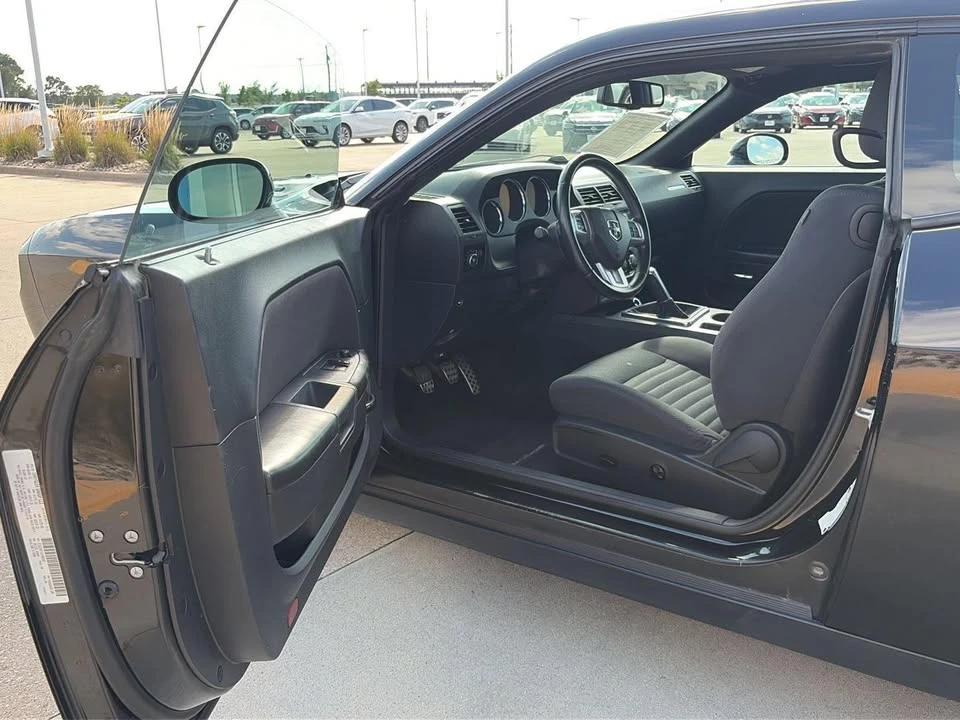 2013 Dodge Challenger 3rd Gen - Image 9 of 14