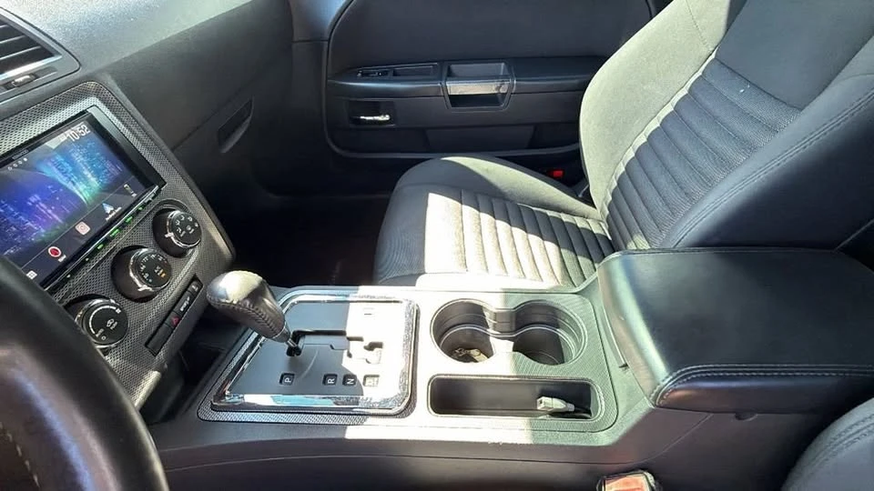 2013 Dodge Challenger 3rd Gen - Image 19 of 20