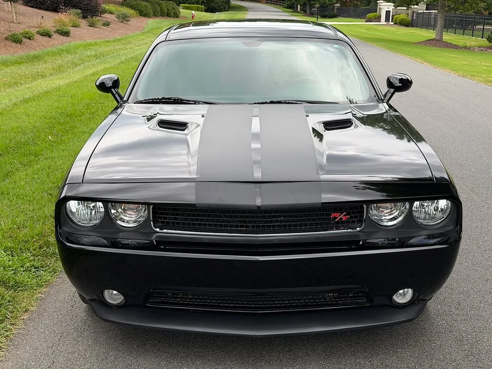 2013 Dodge Challenger 3rd Gen - Image 2 of 15