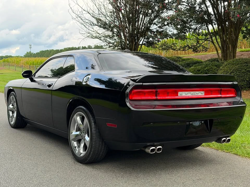 2013 Dodge Challenger 3rd Gen - Image 6 of 15