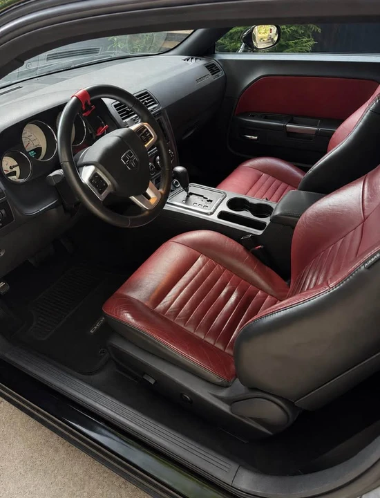 2013 Dodge Challenger 3rd Gen - Image 8 of 10