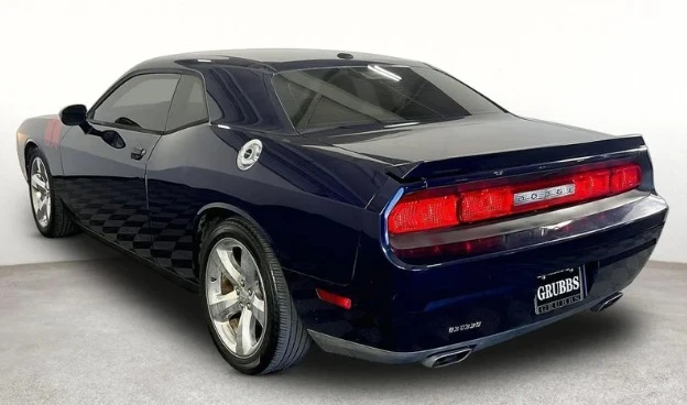 2013 Dodge Challenger 3rd Gen - Image 4 of 12