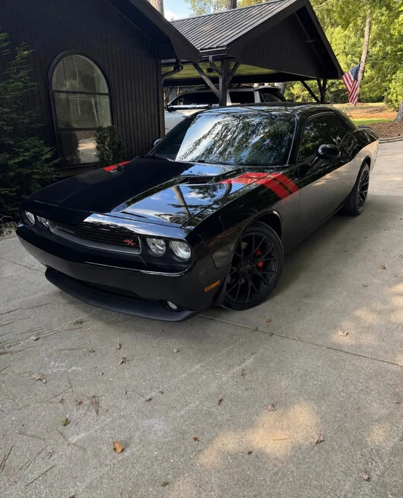 2013 Dodge Challenger 3rd Gen - Image 2 of 10