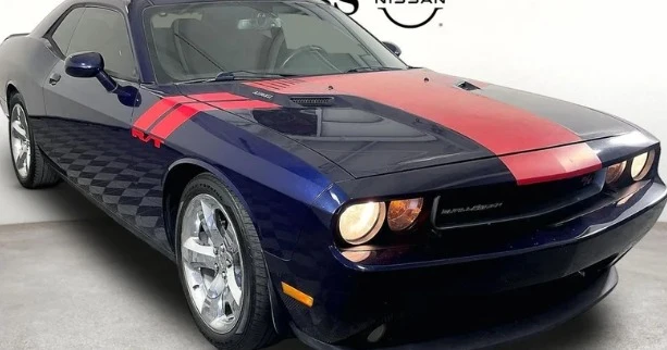 2013 Dodge Challenger 3rd Gen - Image 3 of 12