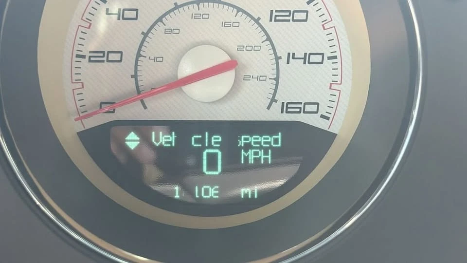 2013 Dodge Challenger 3rd Gen - Image 17 of 20