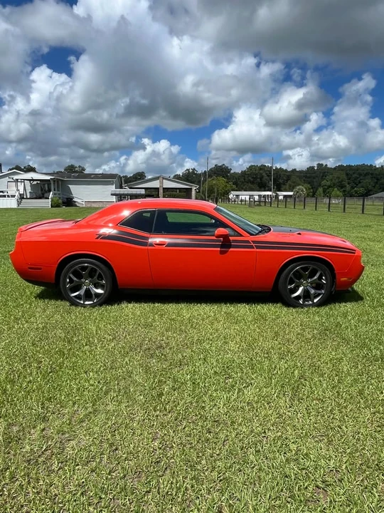 2013 Dodge Challenger 3rd Gen - Image 3 of 10