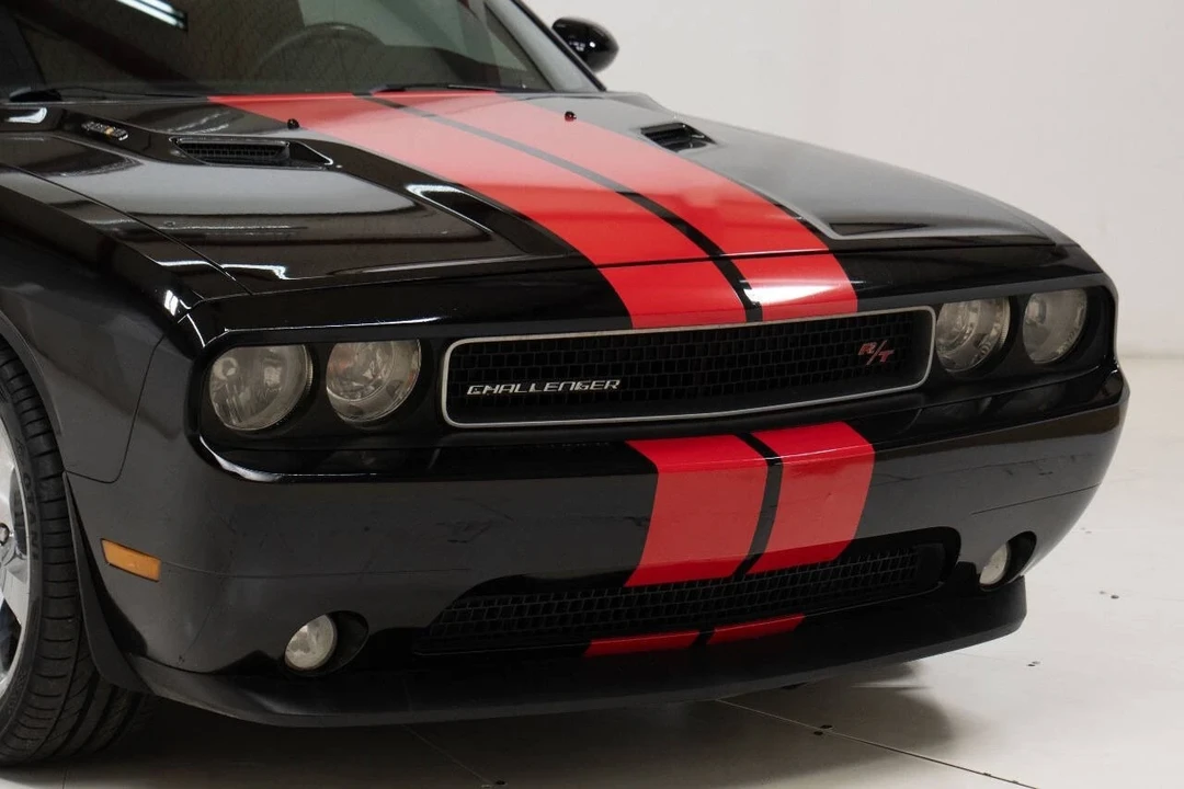 2013 Dodge Challenger 3rd Gen - Image 9 of 12