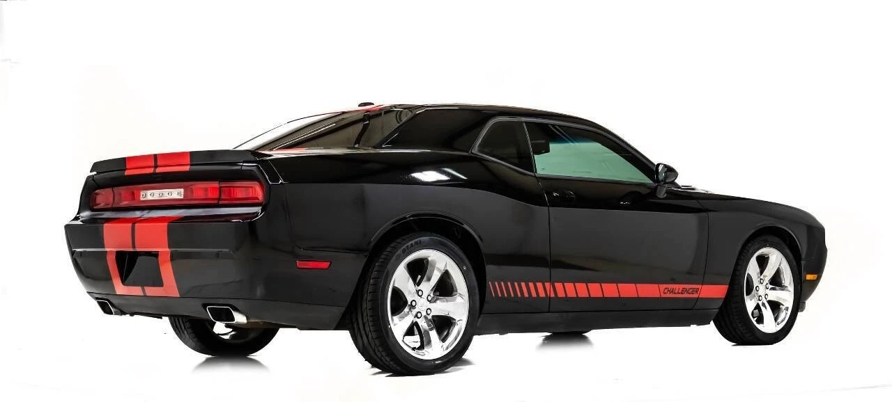 2013 Dodge Challenger 3rd Gen - Image 3 of 12