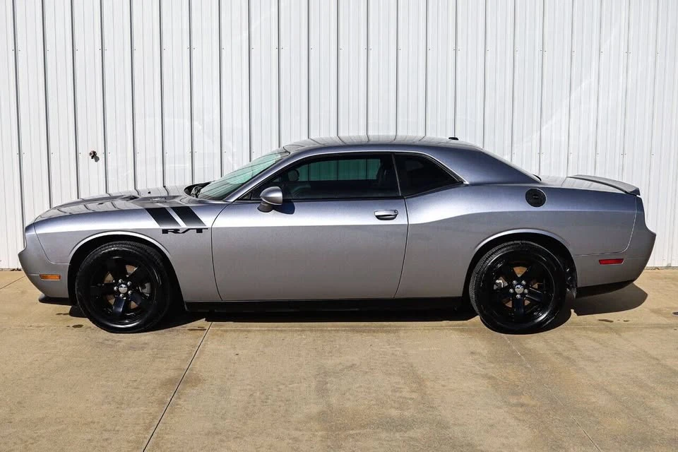 2013 Dodge Challenger 3rd Gen - Image 2 of 20