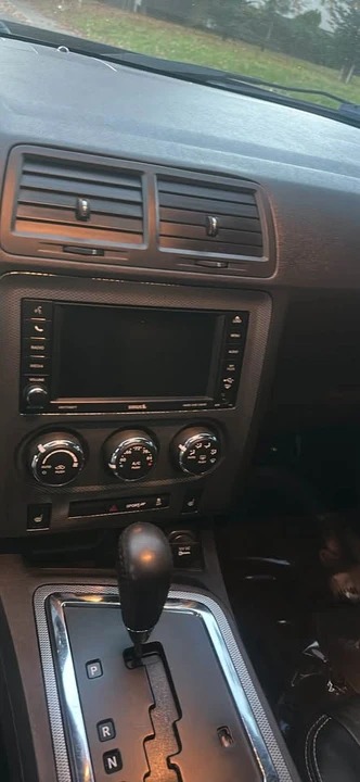 2013 Dodge Challenger 3rd Gen - Image 10 of 17