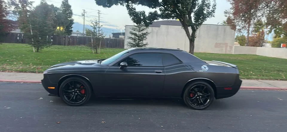 2013 Dodge Challenger 3rd Gen - Image 8 of 17