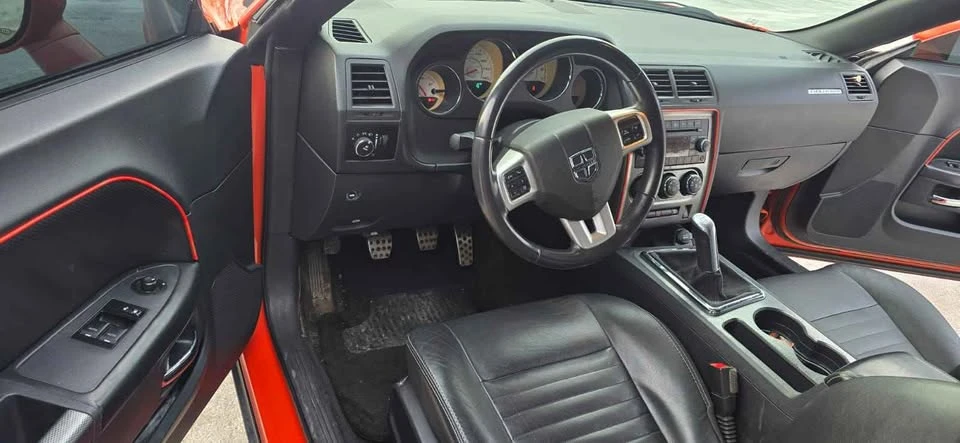 2013 Dodge Challenger 3rd Gen - Image 9 of 12