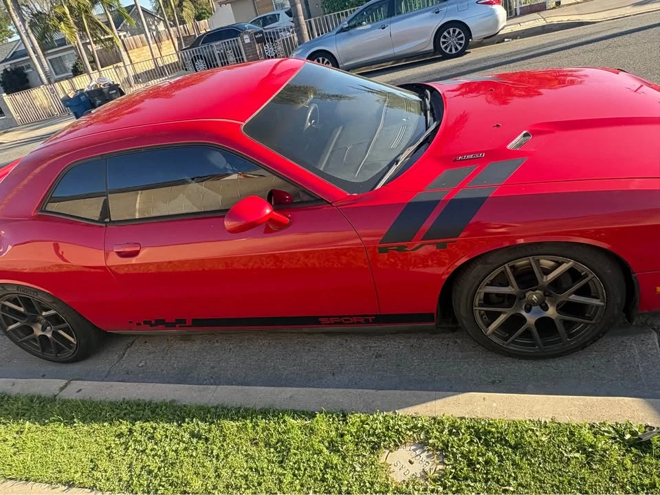 2013 Dodge Challenger 3rd Gen - Image 6 of 11