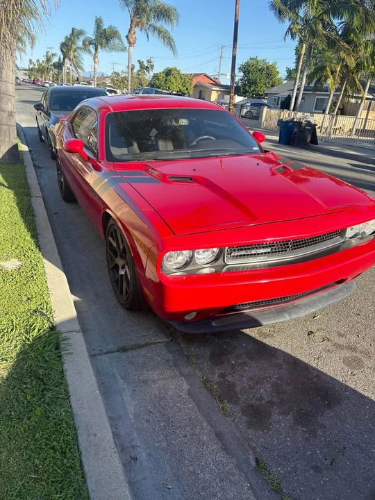 2013 Dodge Challenger 3rd Gen - Image 9 of 11
