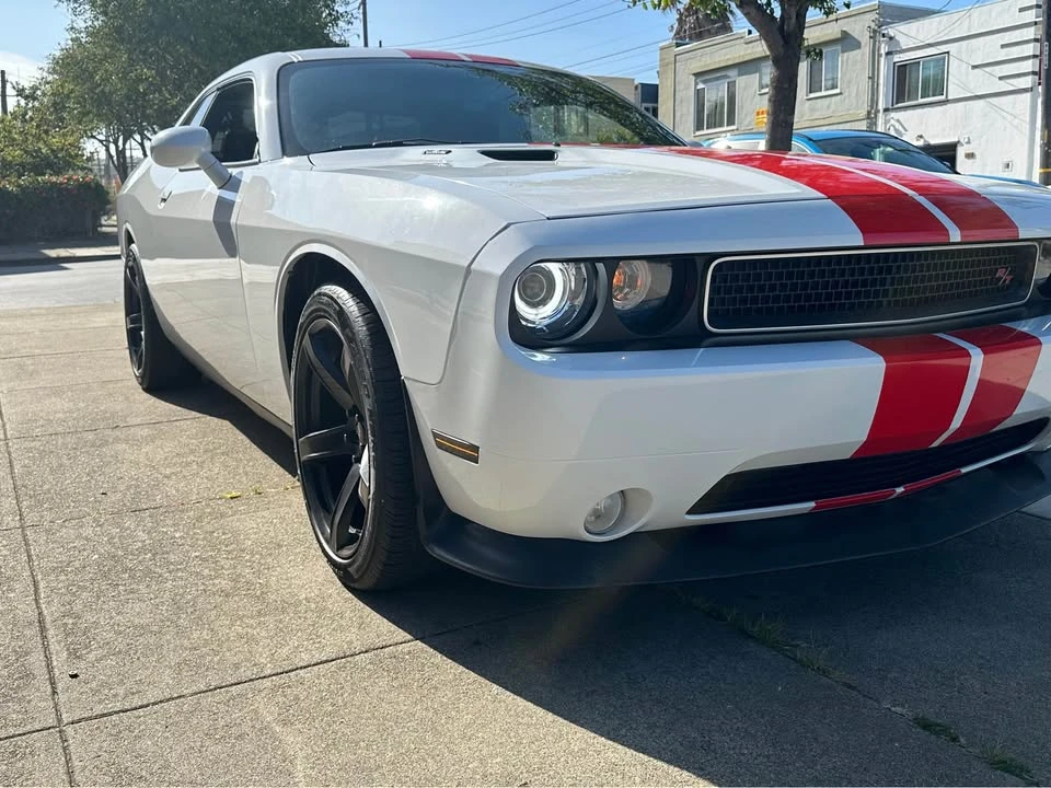 2013 Dodge Challenger 3rd Gen - Image 6 of 7
