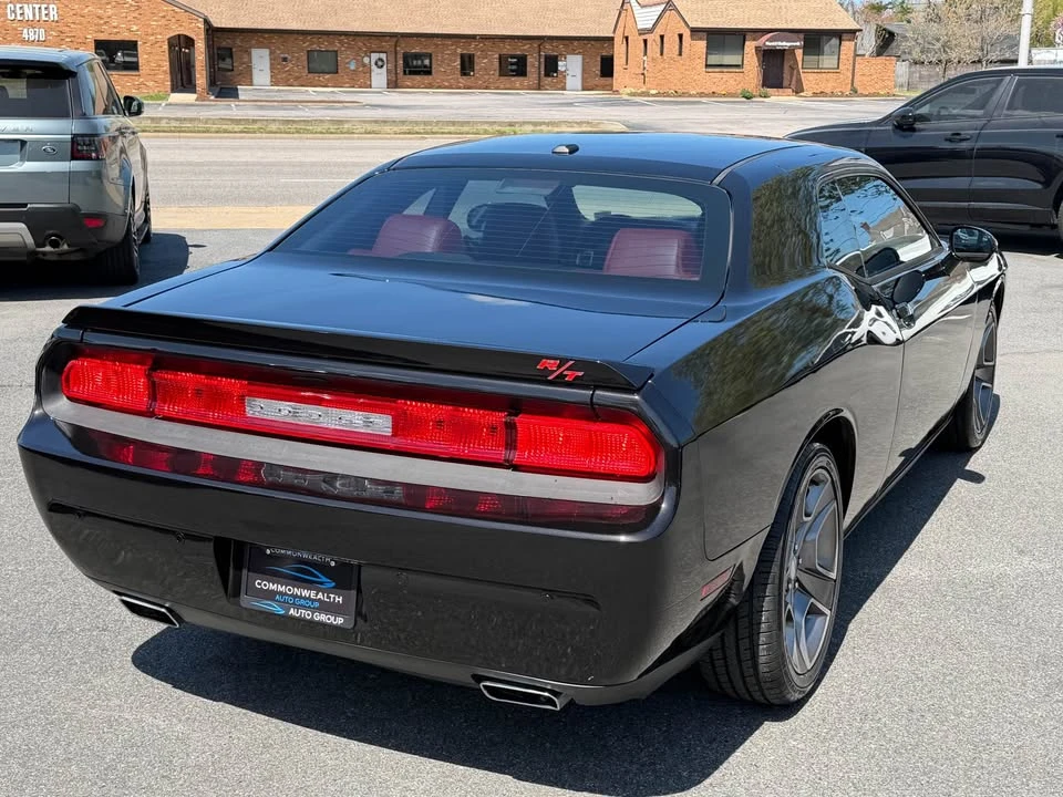 2013 Dodge Challenger 3rd Gen - Image 18 of 20