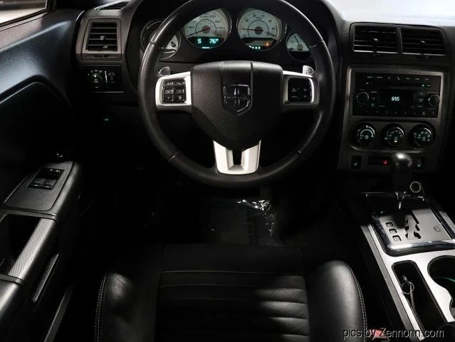 2013 Dodge Challenger 3rd Gen - Image 17 of 31
