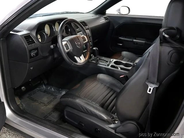2013 Dodge Challenger 3rd Gen - Image 13 of 31