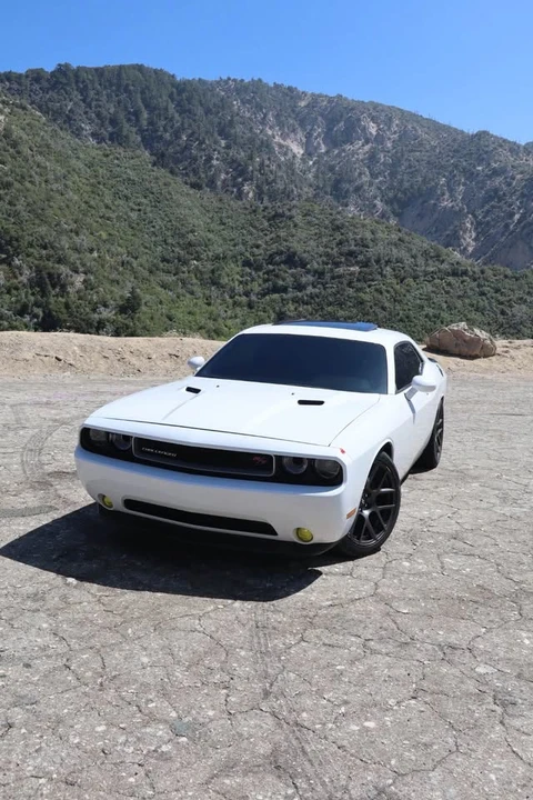 2013 Dodge Challenger 3rd Gen - Image 2 of 10