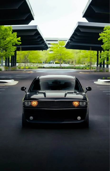 2013 Dodge Challenger 3rd Gen - Image 2 of 7