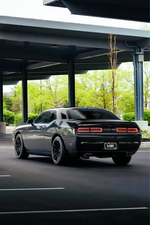 2013 Dodge Challenger 3rd Gen - Image 4 of 7
