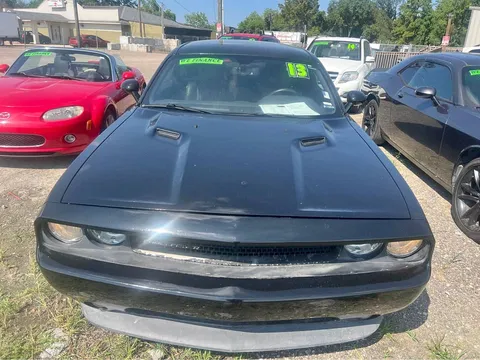 2013 Dodge Challenger R/T Plus Coupe 2D