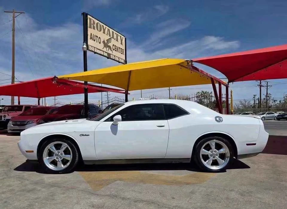 2013 Dodge Challenger 3rd Gen - Image 4 of 13