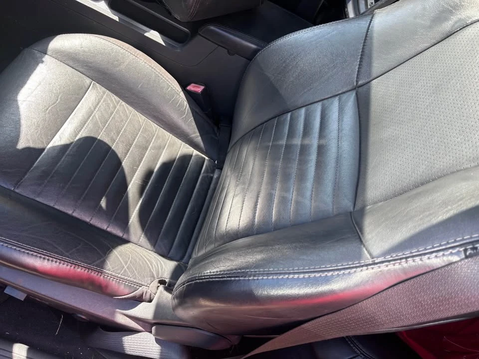 2013 Dodge Challenger 3rd Gen - Image 8 of 9