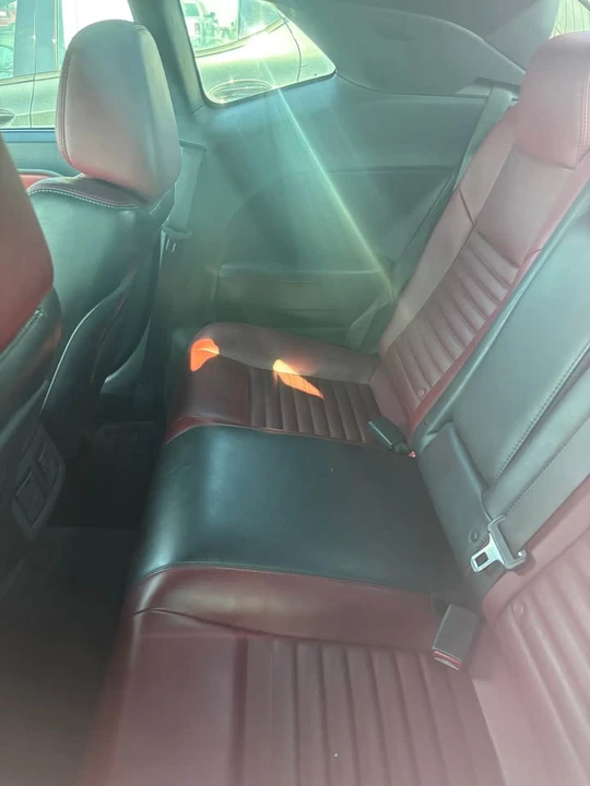 2013 Dodge Challenger 3rd Gen - Image 6 of 10