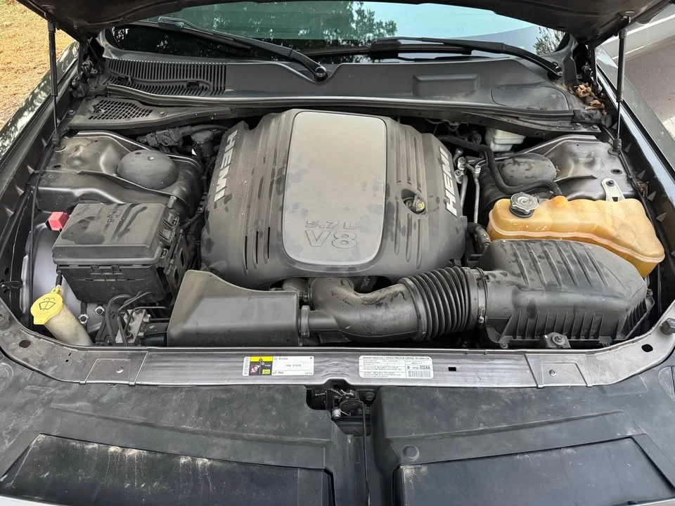 2013 Dodge Challenger 3rd Gen - Image 7 of 10