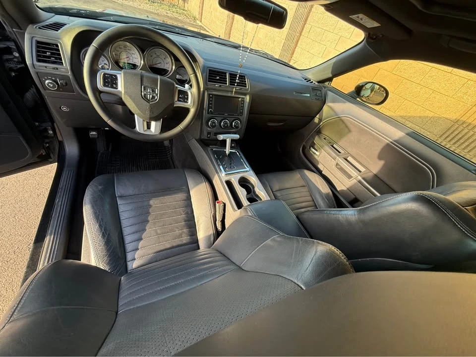 2013 Dodge Challenger 3rd Gen - Image 6 of 8