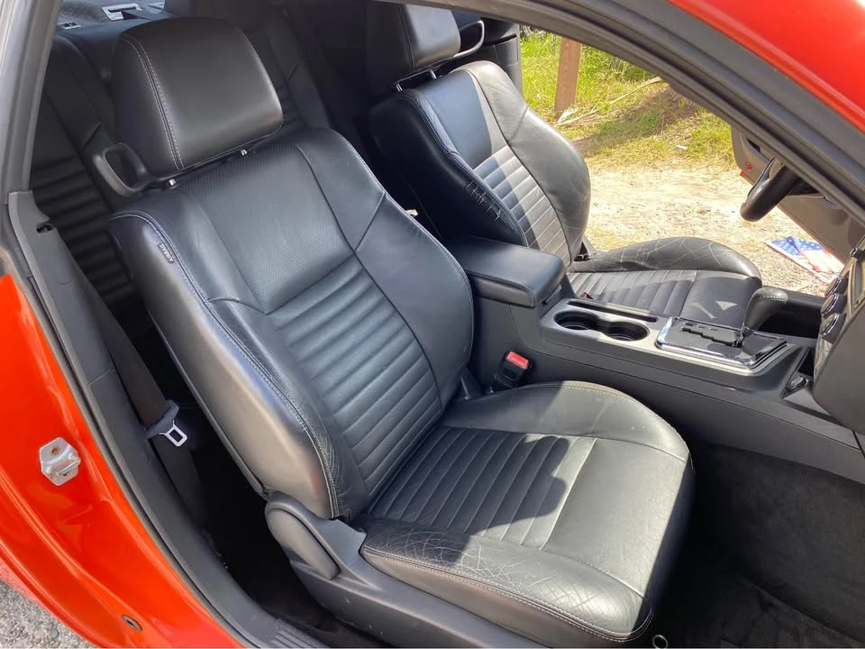 2013 Dodge Challenger 3rd Gen - Image 16 of 19