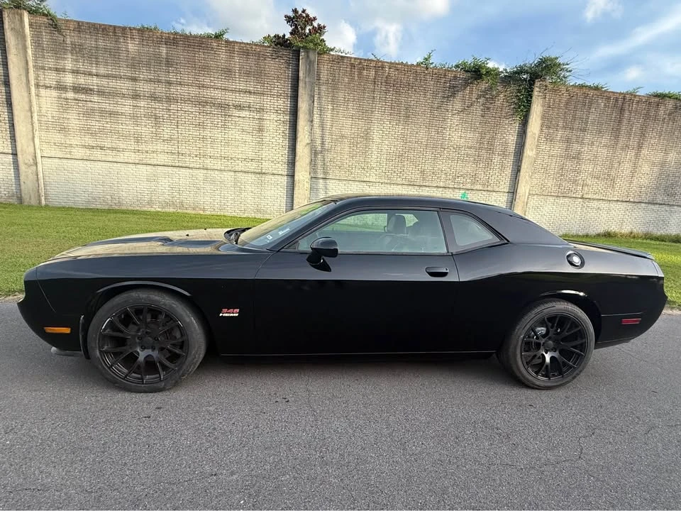 2013 Dodge Challenger 3rd Gen - Image 4 of 17