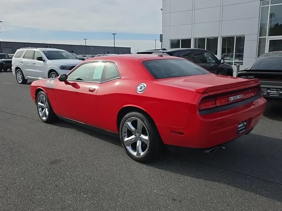 2013 Dodge Challenger 3rd Gen - Image 5 of 10
