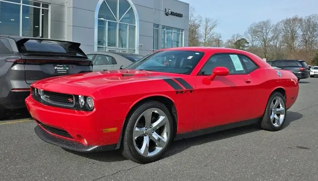 2013 Dodge Challenger R/T Plus