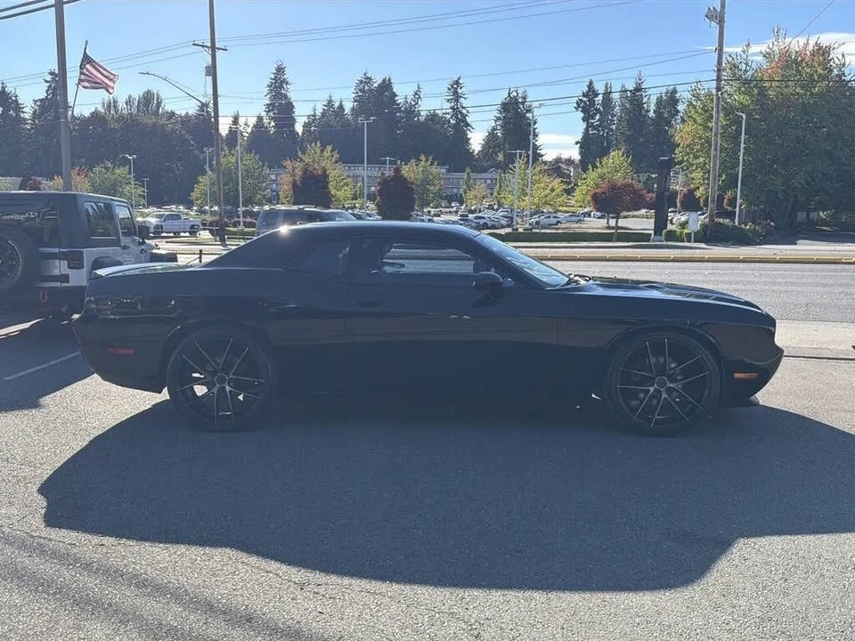 2013 Dodge Challenger 3rd Gen - Image 8 of 19
