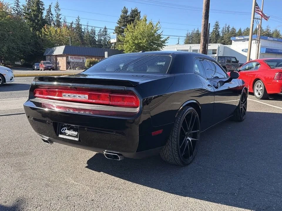 2013 Dodge Challenger 3rd Gen - Image 7 of 19