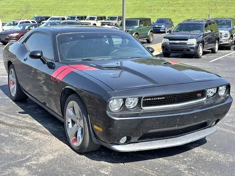 2013 Dodge Challenger R/T Plus RWD