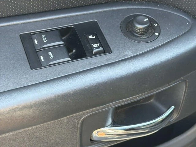 2013 Dodge Challenger 3rd Gen - Image 12 of 20
