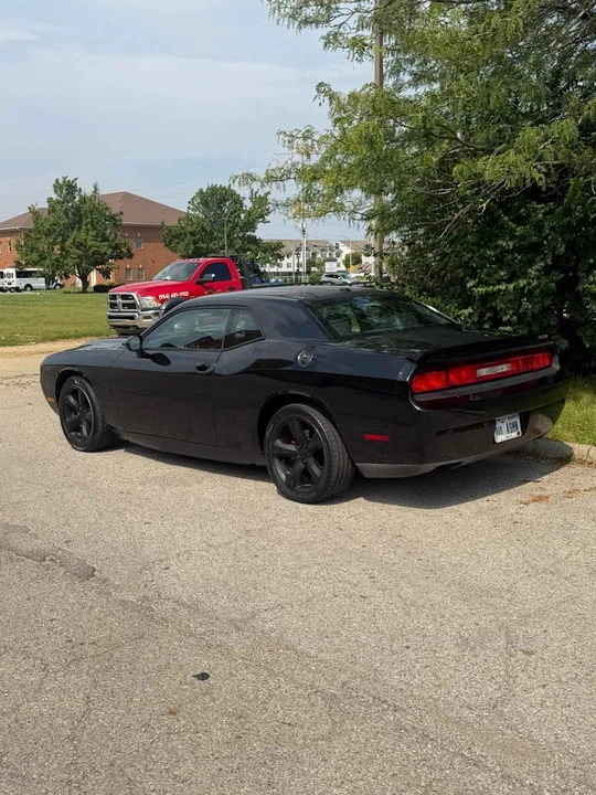 2013 Dodge Challenger 3rd Gen - Image 5 of 9