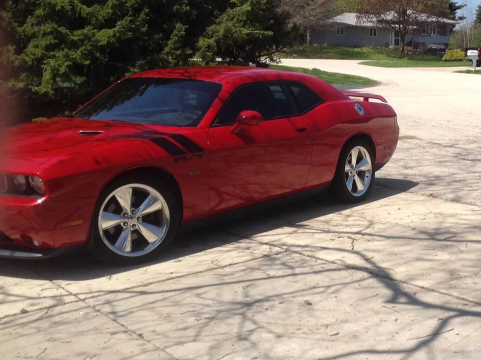 2013 Dodge Challenger 3rd Gen - Image 2 of 17