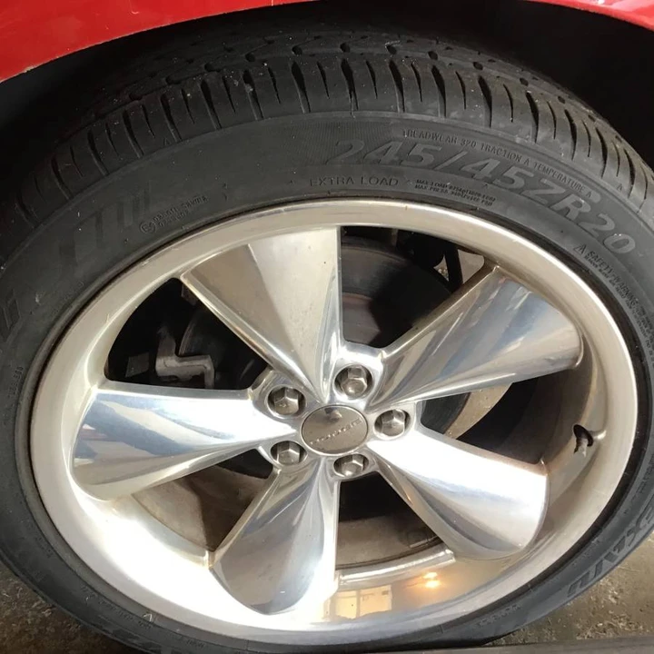 2013 Dodge Challenger 3rd Gen - Image 5 of 17