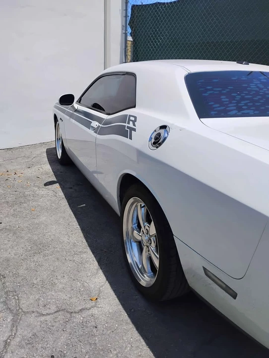 2013 Dodge Challenger SRT8 & 392 3rd Gen - Image 5 of 10