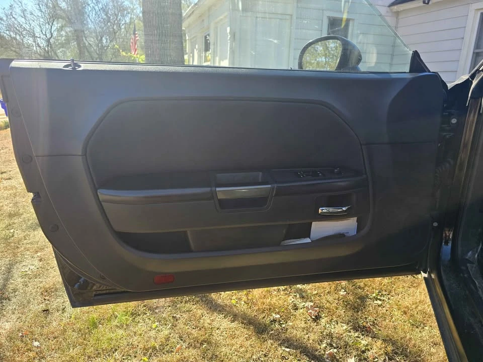 2013 Dodge Challenger 3rd Gen - Image 17 of 20