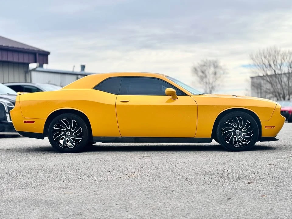 2013 Dodge Challenger 3rd Gen - Image 8 of 18