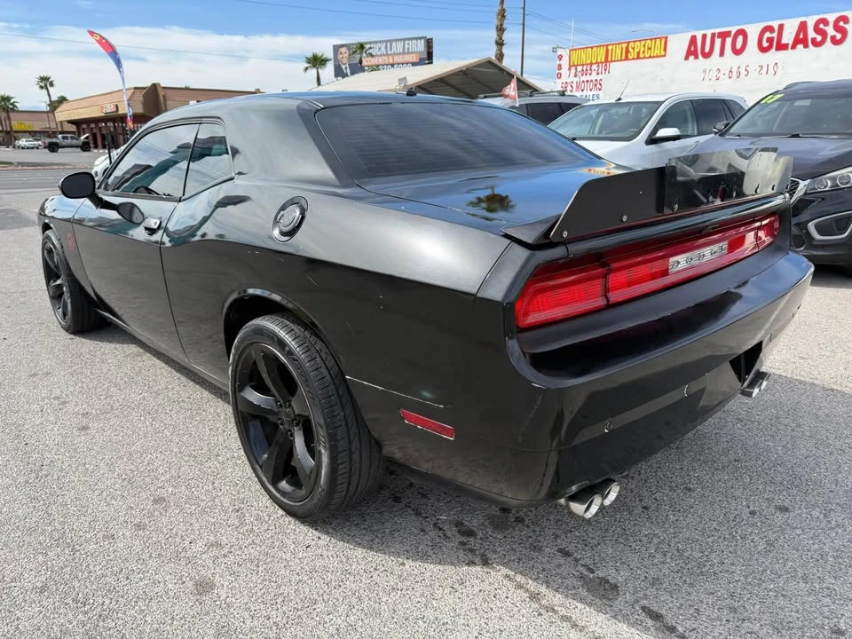 2013 Dodge Challenger 3rd Gen - Image 4 of 8