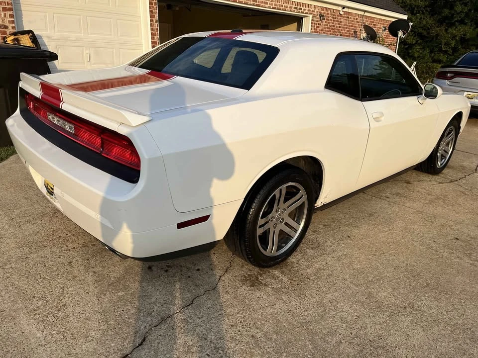2013 Dodge Challenger 3rd Gen - Image 5 of 20