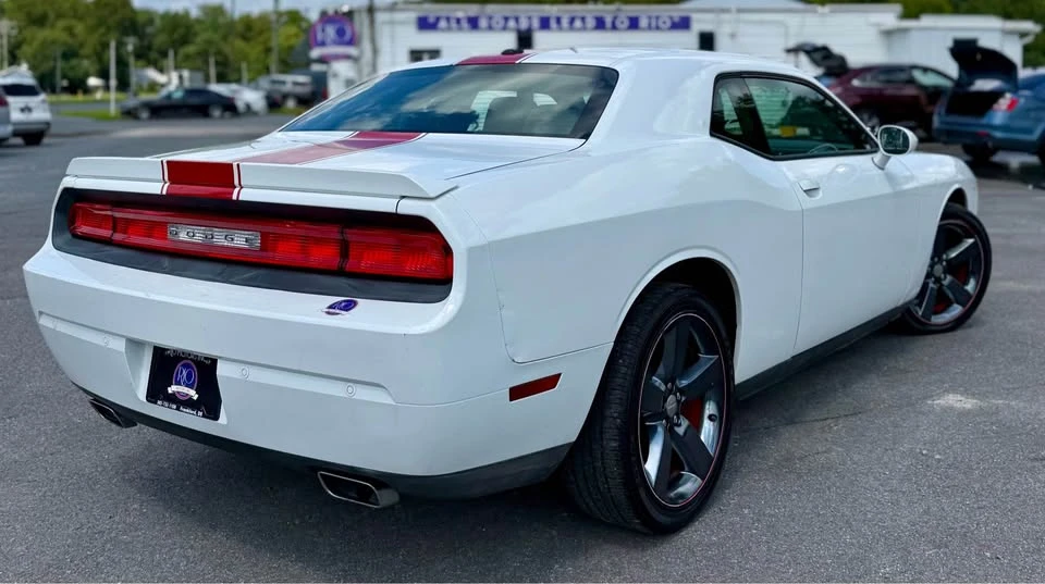2013 Dodge Challenger 3rd Gen - Image 6 of 6